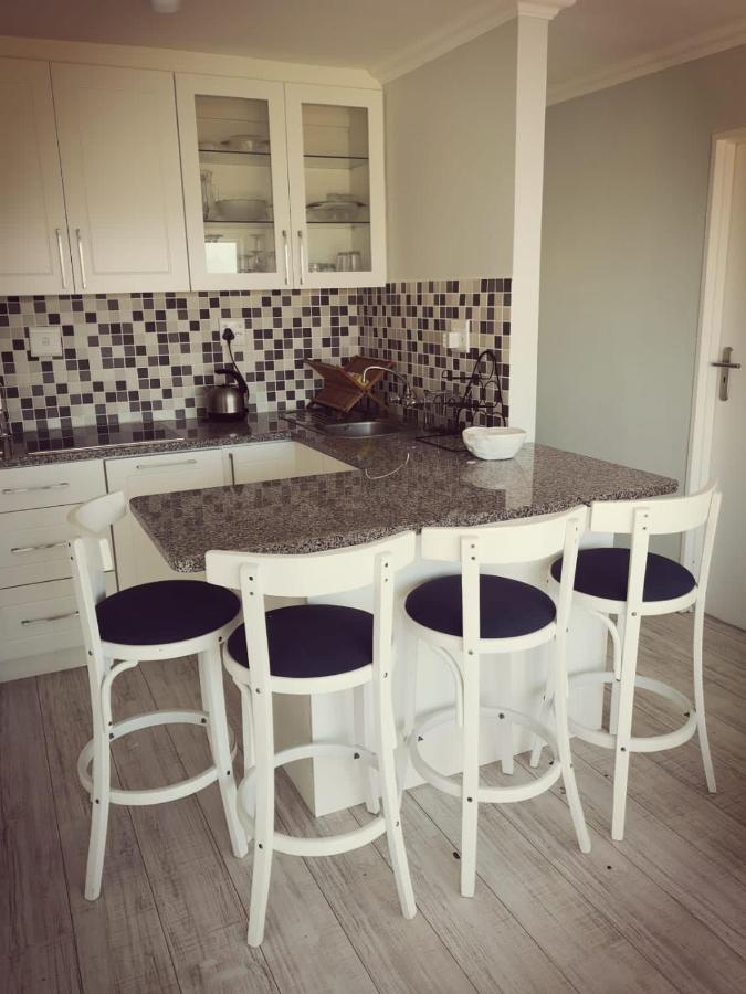 Getaway To Hermanus Beach Club Apartment Ngoại thất bức ảnh